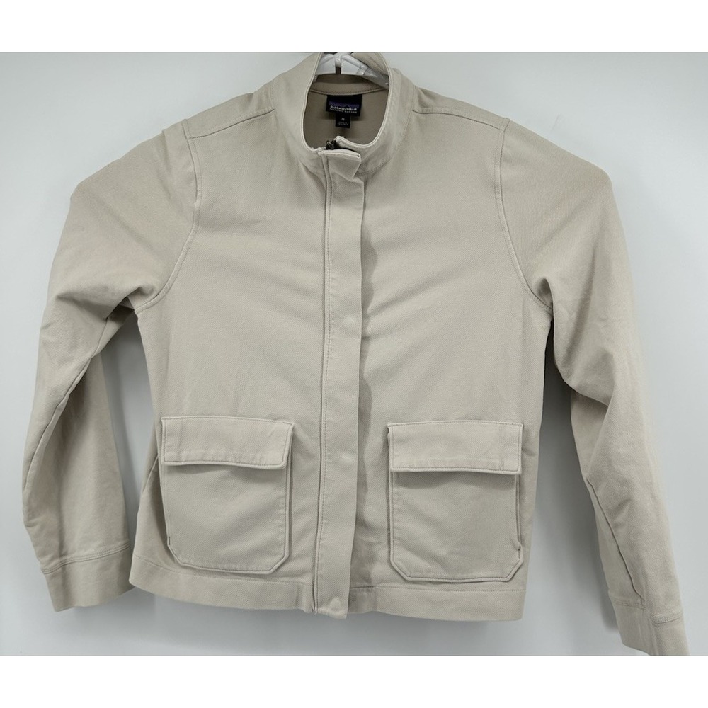 Patagonia Organic Cotton Cream Colored Shirt Jacket Women's Size Medium